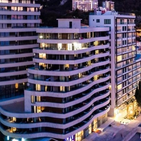 Beachfront Luxury Apartment Budva Eksteriør bilde