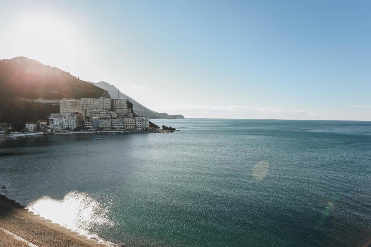 Beachfront Luxury Apartment Budva Eksteriør bilde